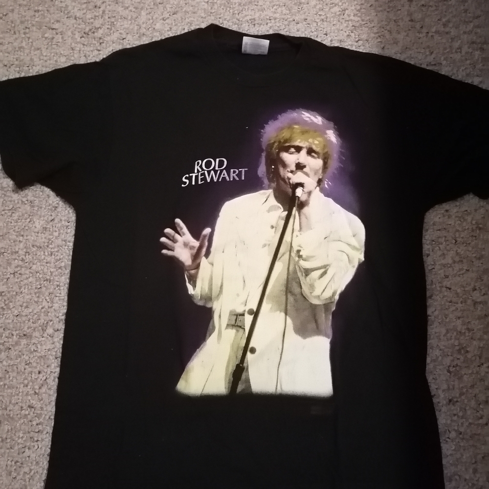 Vintage Rod Stewart concert shirt